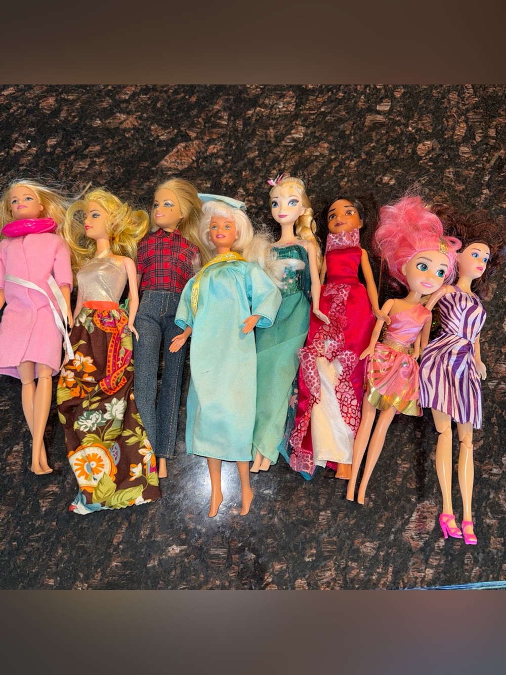 Assorted Girls Fashion Dolls - Mixed Colors